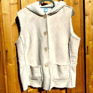 FROST by Anthro Shearling Fleece Vest Women’s Size XL Button Up Cream Sleeveless